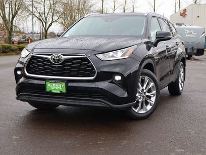 Used 2022 Toyota Highlander Limited