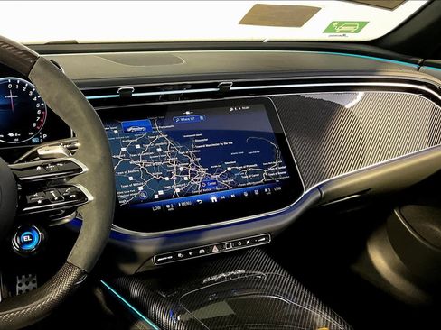 New 2026 Mercedes-Benz E 53 AMG e 4MATIC Sedan image 8