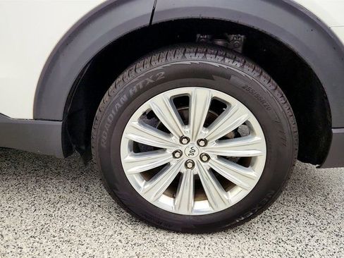 Used 2023 Ford Explorer King Ranch w/ Technology Package AWD/4WD image 9