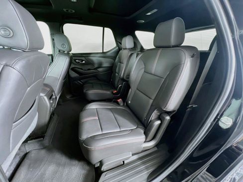 Used 2023 Chevrolet Traverse RS AWD/4WD image 26