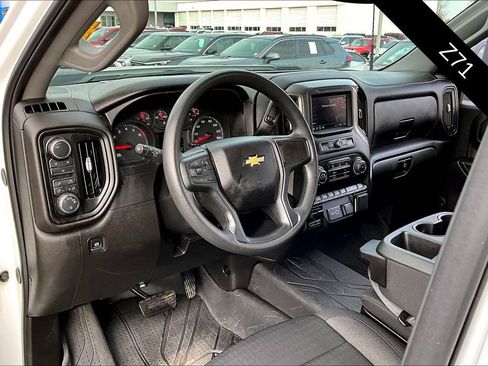 Used 2025 Chevrolet Silverado 2500 Custom w/ Custom Value Package image 16