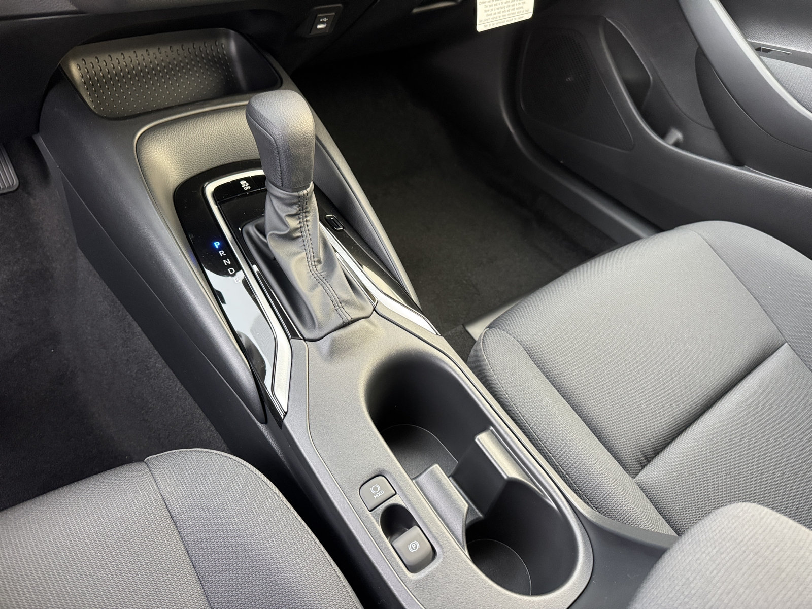New 2027 Toyota Corolla LE FWD image 19