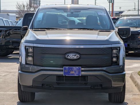 New 2024 Ford F150 Lightning XLT w/ Max Trailer Tow Package image 8