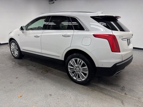 Used 2017 Cadillac XT5 Platinum image 4