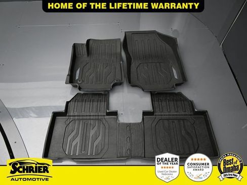 Used 2021 GMC Terrain SLE w/ Driver Convenience Package image 32