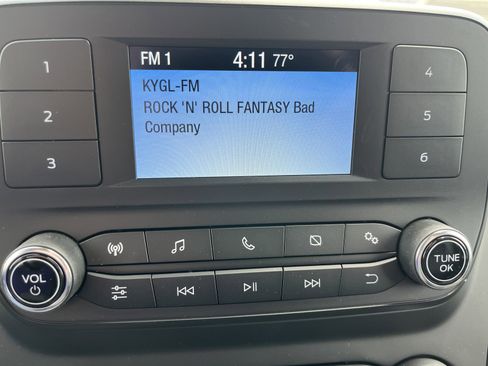 New 2025 Ford Transit 250 148 Medium Roof image 13