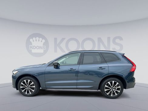 Used 2023 Volvo XC60 B5 Plus AWD/4WD image 13