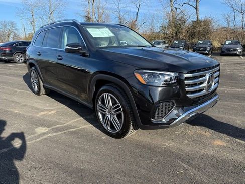 Certified 2026 Mercedes-Benz GLS 450 4MATIC image 3