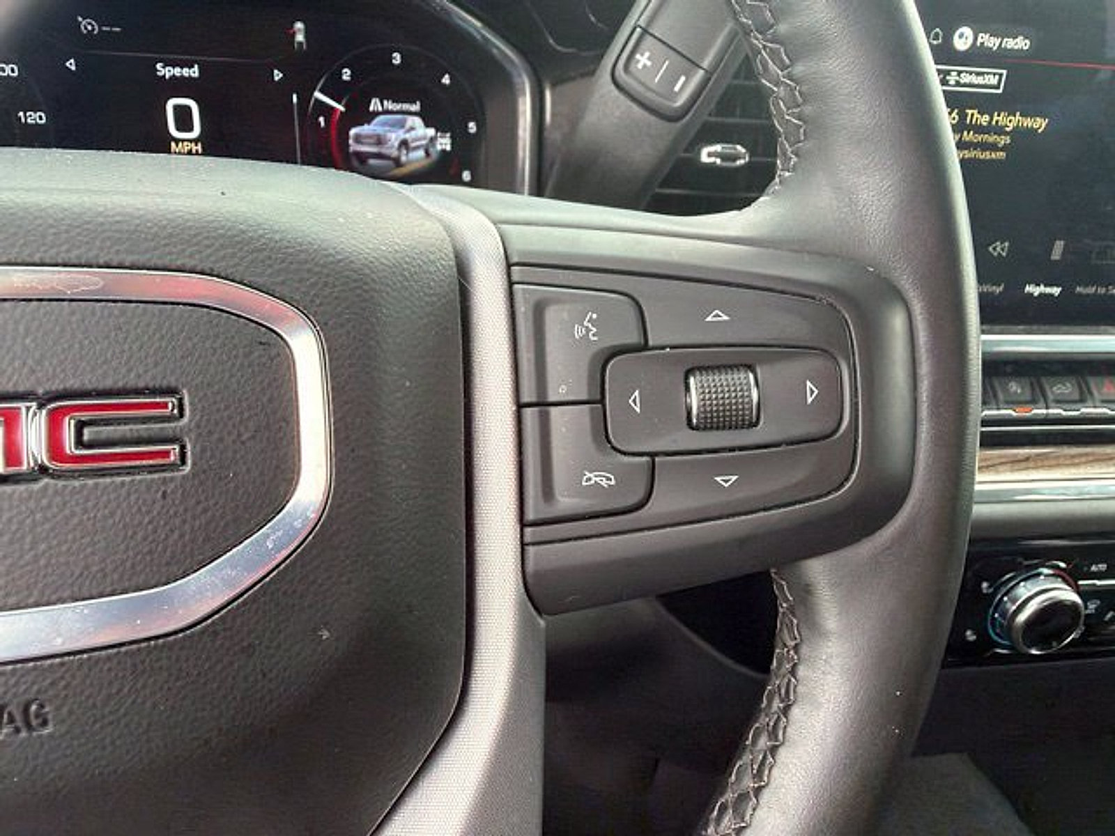 Used 2024 GMC Sierra 1500 Elevation AWD/4WD image 22