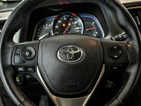 Used 2015 Toyota RAV4 Limited w/ Technology Package AWD/4WD image 20