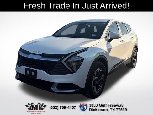 Used 2023 Kia Sportage LX FWD image 3