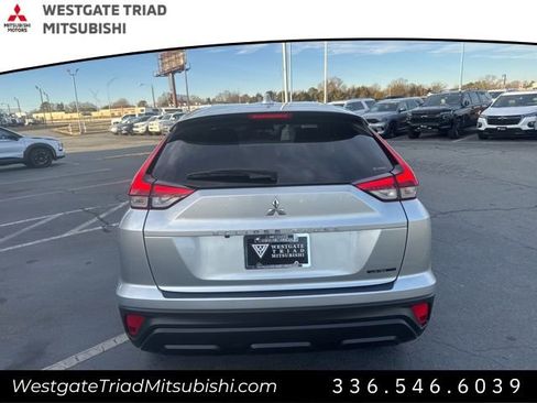 New 2026 Mitsubishi Eclipse Cross LE AWD/4WD image 9