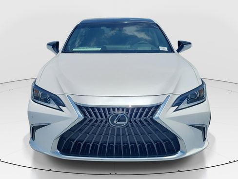 Certified 2024 Lexus ES 350 F Sport w/ Technology Package FWD image 2