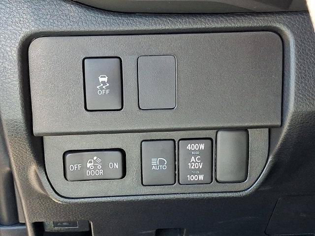 Certified 2023 Toyota Tacoma TRD Off-Road AWD/4WD image 18