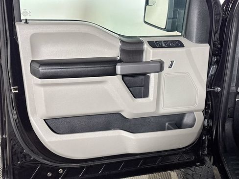 Used 2019 Ford F150 XLT AWD/4WD image 10