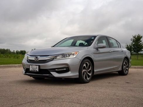 Used 2016 Honda Accord EX-L image 3