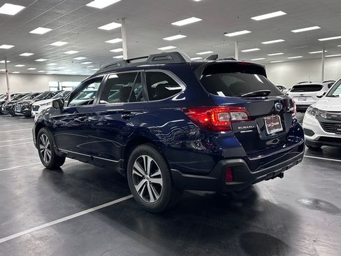 Used 2018 Subaru Outback 3.6R Limited image 5