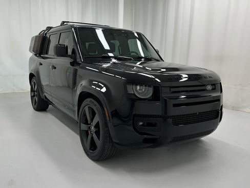 Used 2024 Land Rover Defender 130 X AWD/4WD image 1