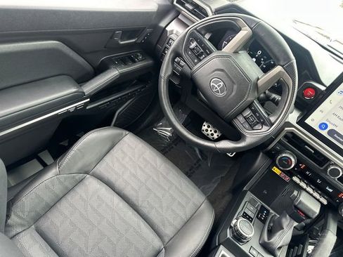 Certified 2025 Toyota 4Runner TRD Sport Premium w/ Tow Technology Package image 22