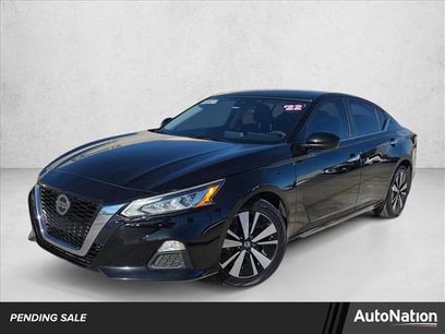 Used 2022 Nissan Altima 2.5 SV