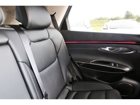 Used 2026 Genesis GV70 2.5T AWD/4WD image 14