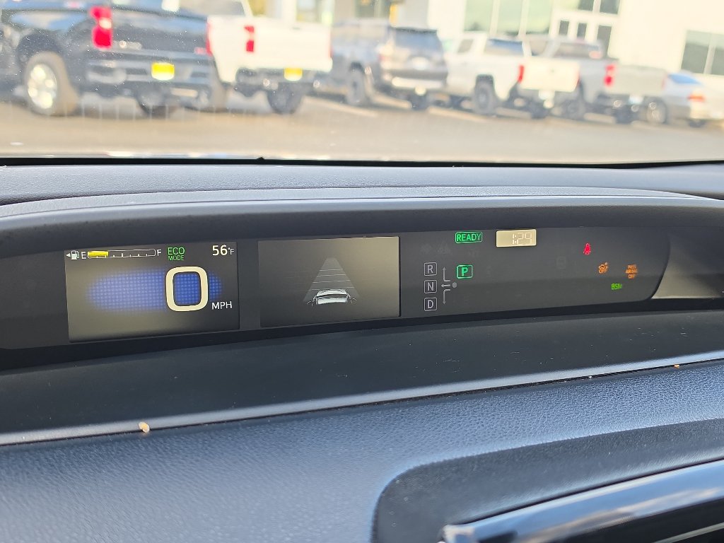 Certified 2019 Toyota Prius LE AWD/4WD image 26
