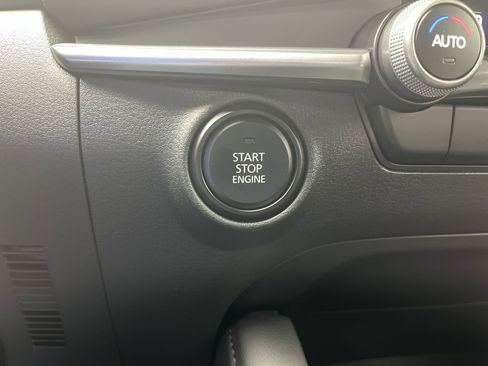 Certified 2025 MAZDA MAZDA3 s Sport image 18