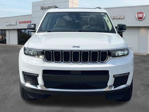 Used 2021 Jeep Grand Cherokee L Limited AWD/4WD image 2