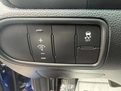 Used 2018 Kia Forte LX w/ LX Rear Camera Package FWD image 19