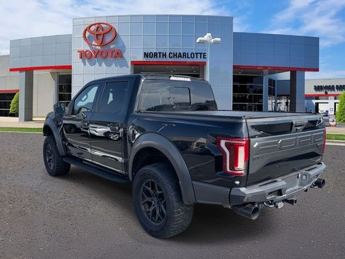 Used 2018 Ford F150 Raptor w/ Equipment Group 801A Mid image 6