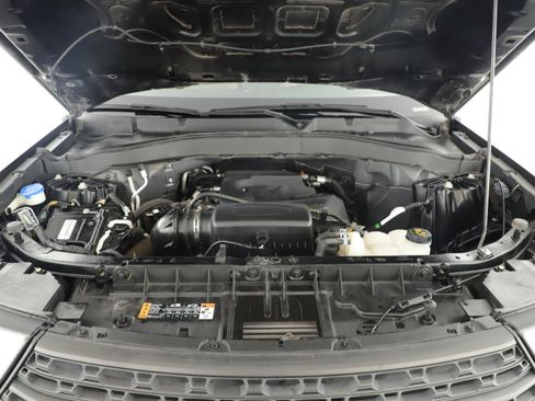 Used 2020 Ford Explorer 2WD image 6