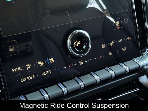 New 2026 GMC Yukon XL Denali w/ Denali Reserve Package image 15