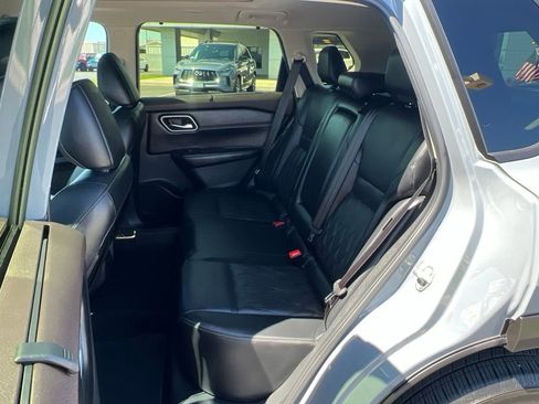 Used 2023 Nissan Rogue Platinum w/ Platinum Premium Package FWD image 25