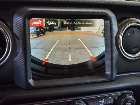 Used 2023 Jeep Wrangler Unlimited Rubicon 4xe w/ Cold Weather Group image 22