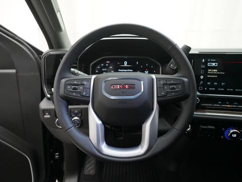 Used 2026 GMC Sierra 1500 Elevation AWD/4WD image 4