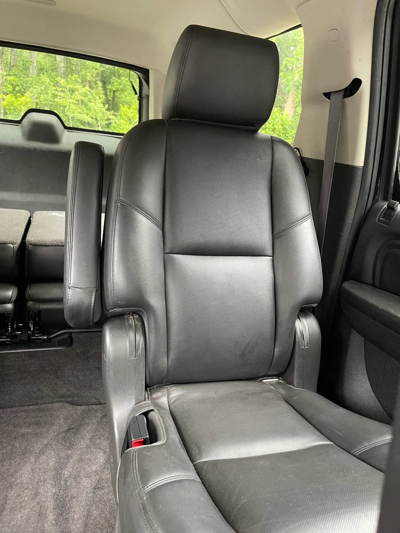 Used 2013 GMC Yukon XL Denali AWD/4WD image 19