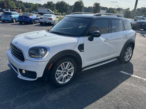 Used 2019 MINI Cooper Countryman FWD image 3