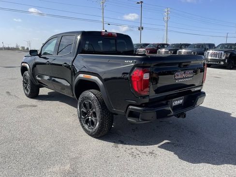 New 2025 GMC Canyon Elevation w/ Convenience Package image 5