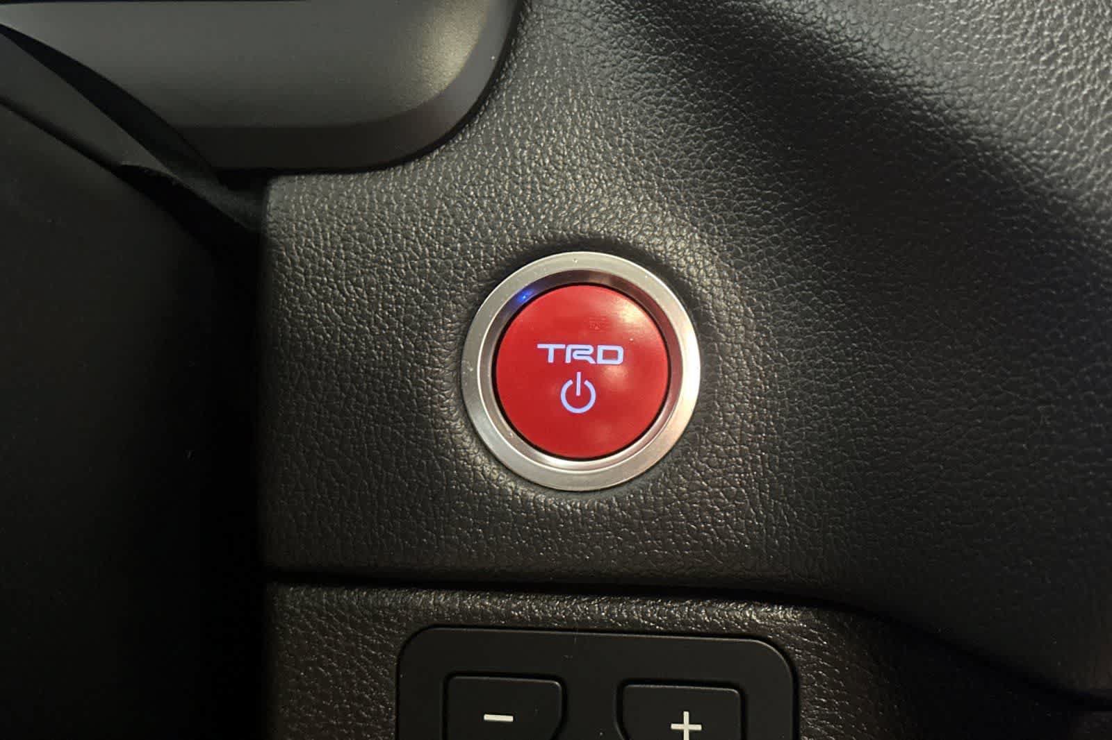 Used 2024 Toyota Sequoia TRD Pro AWD/4WD image 25