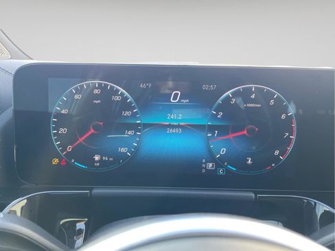 Used 2022 Mercedes-Benz GLA 250 4MATIC image 12