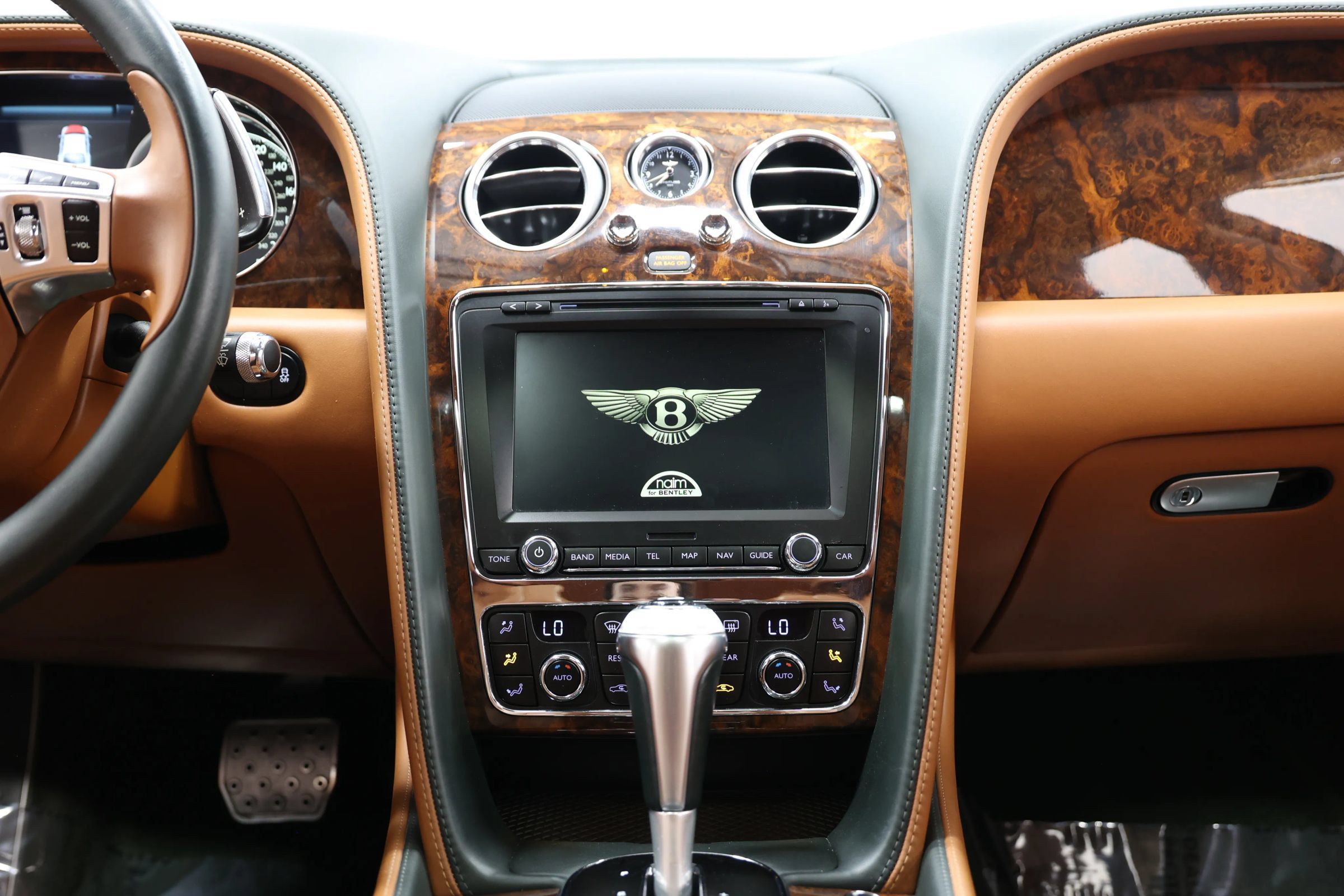 Used 2016 Bentley Flying Spur W12 AWD/4WD image 27