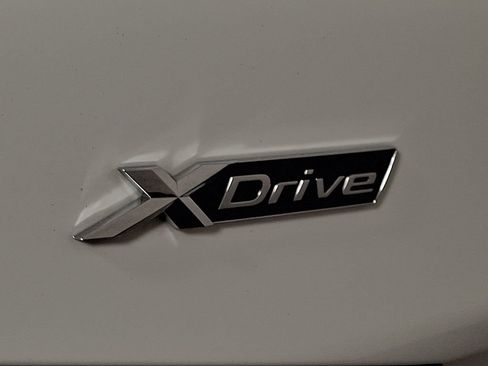 Certified 2023 BMW 530i xDrive w/ M Sport Package AWD/4WD image 31