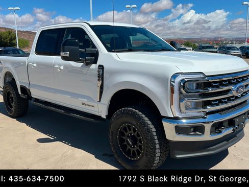 Used 2026 Ford F250 Lariat w/ FX4 Off-Road Package AWD/4WD image 7