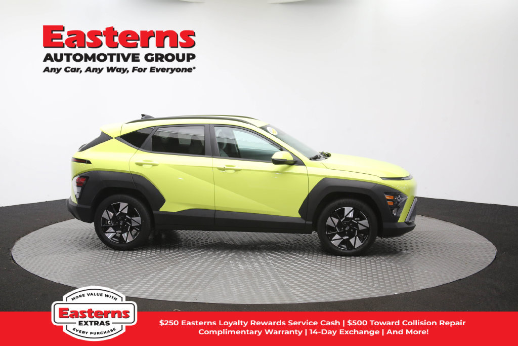 Used 2024 Hyundai Kona SEL FWD image 46