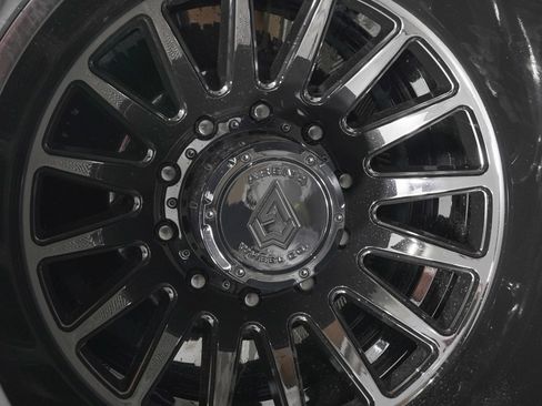 Used 2026 Ford F450 Platinum image 37