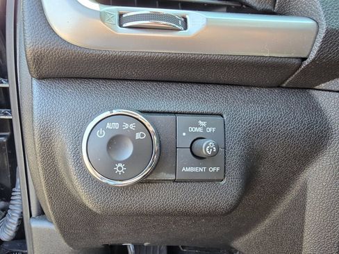 Used 2015 GMC Acadia SLE AWD/4WD image 28