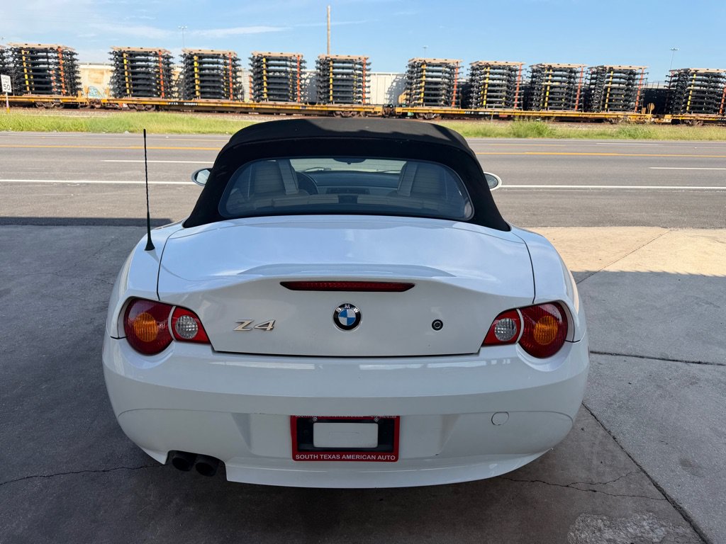Used 2004 BMW Z4 3.0i RWD image 25