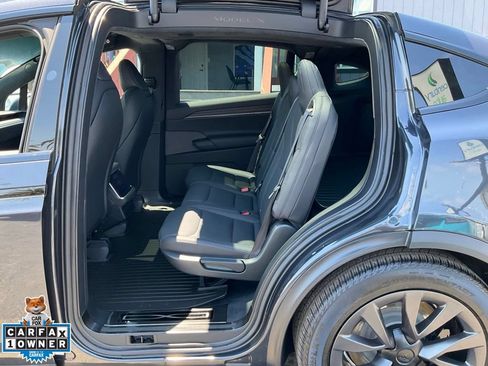 Used 2024 Tesla Model X AWD/4WD image 25
