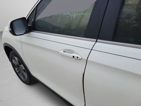 Used 2018 Honda Ridgeline RTL-T image 14