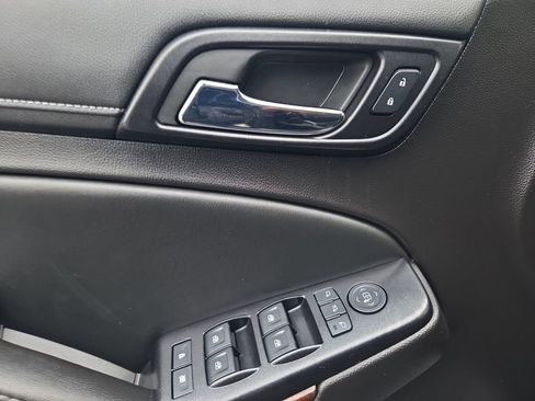 Used 2016 GMC Yukon SLT w/ Open Road Package image 30